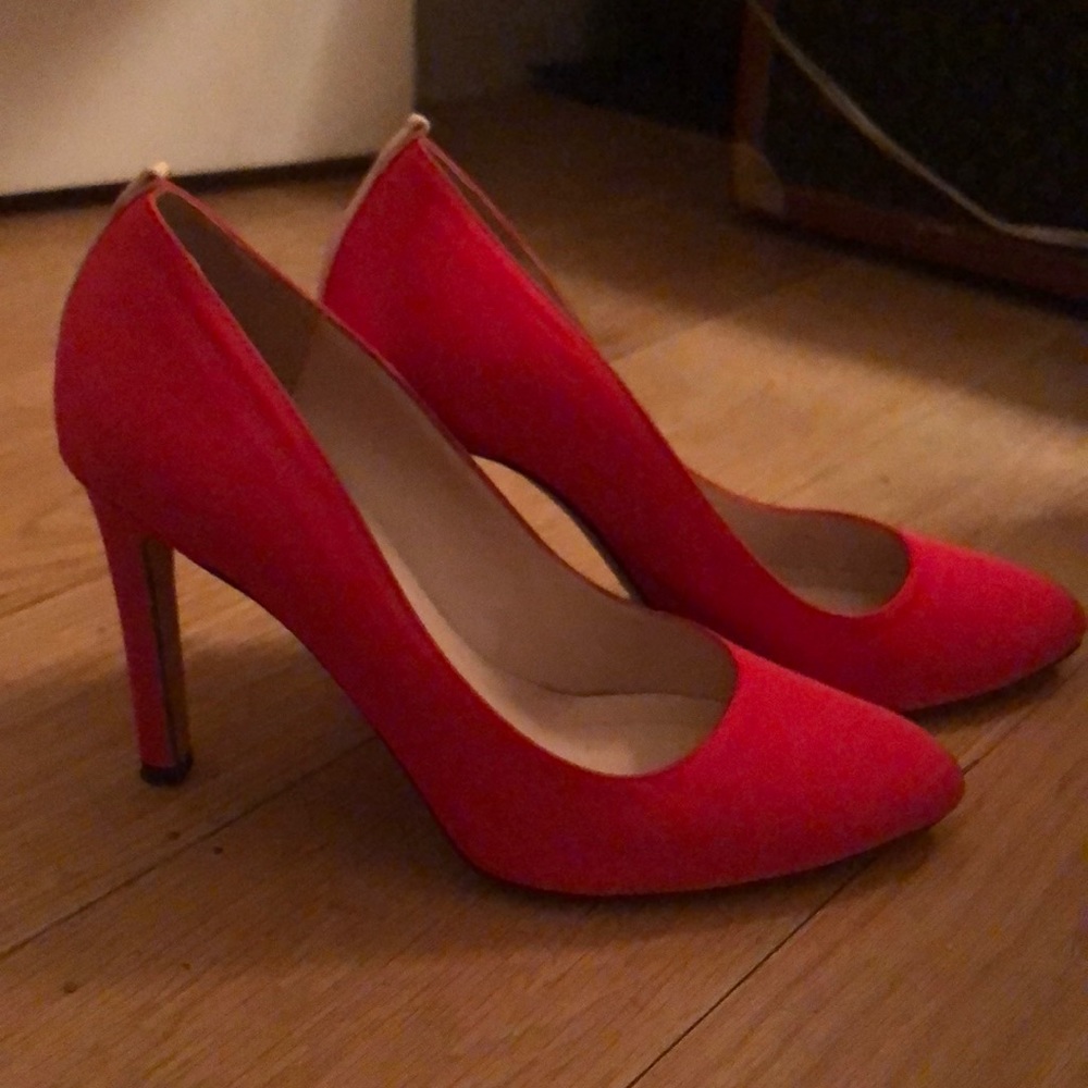 SJP cherry red stilettos sz. 39